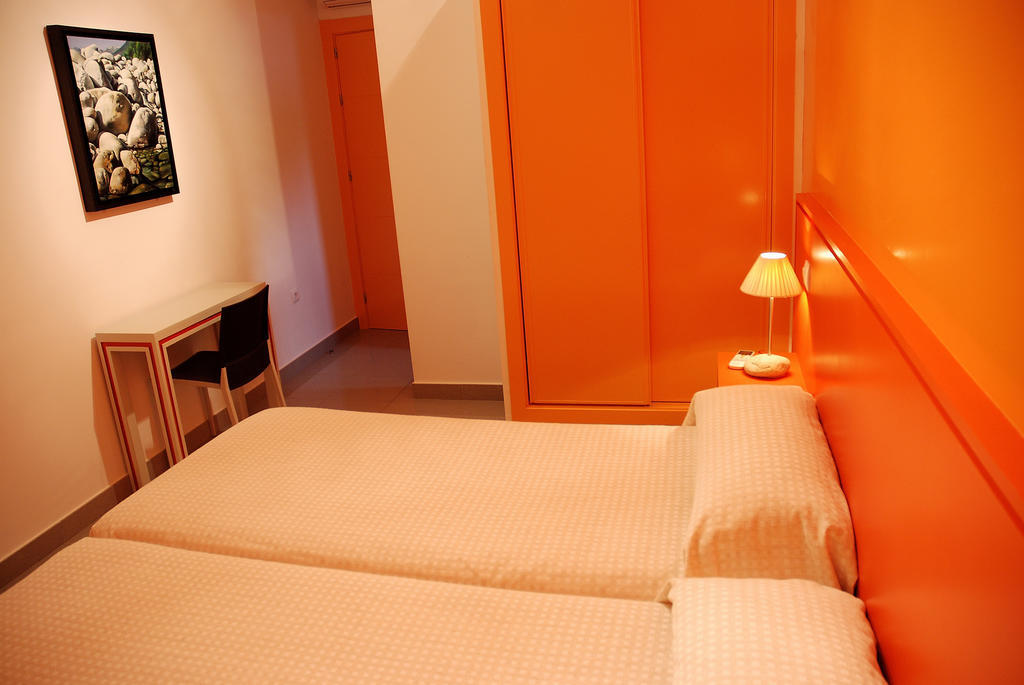 Hostal El Cardenillo Madrigal de la Vera Room photo